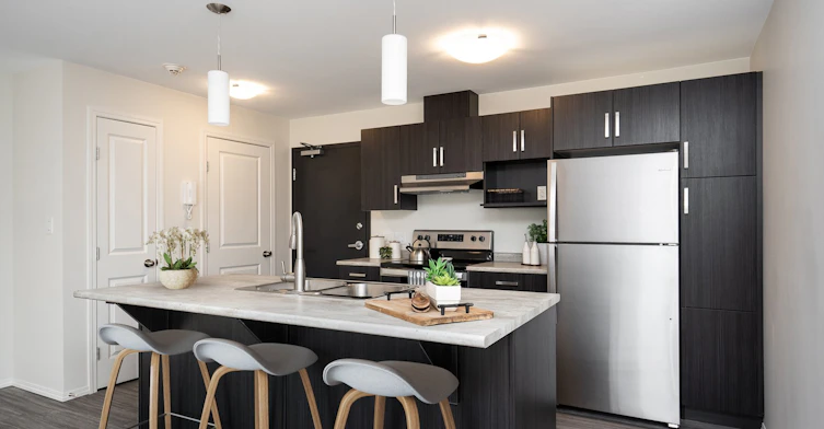 204E-4-4 Brighton Lane, Steinbach, MB, R5G 2X1 - 4