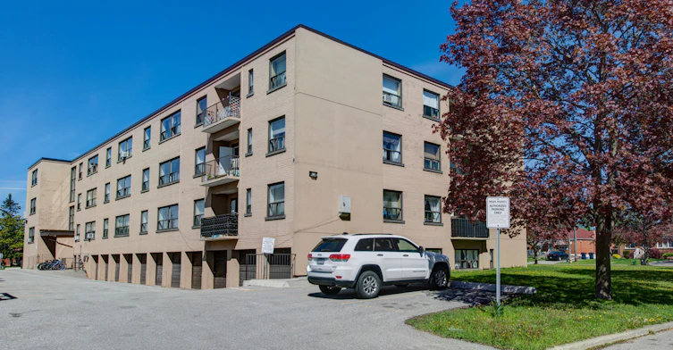 59 Vinci Crescent, Toronto, ON, M3H 2Y9 - 4