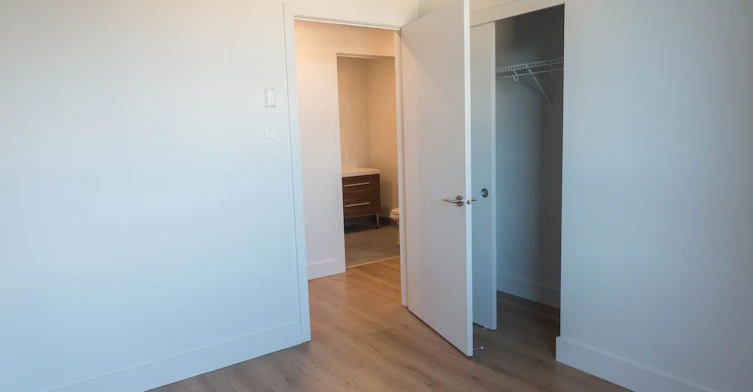 702-1090 De Bleury Rue, Montréal, QC, H2Z 0B7 - 17
