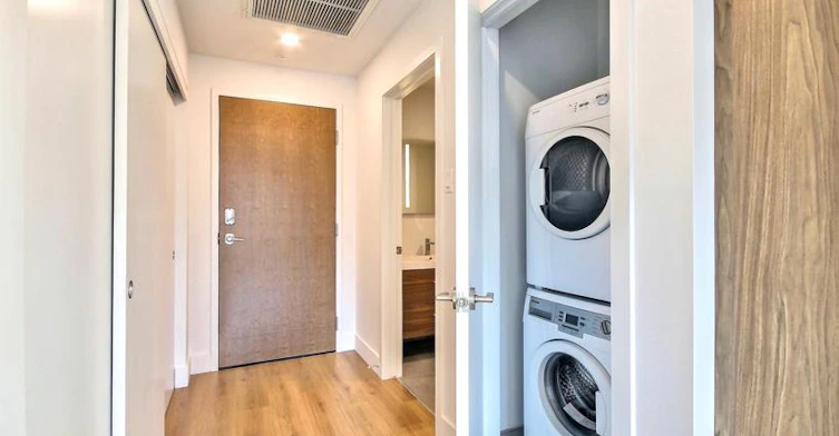 1003-1090 De Bleury Rue, Montréal, QC, H2Z 0B7 - 2