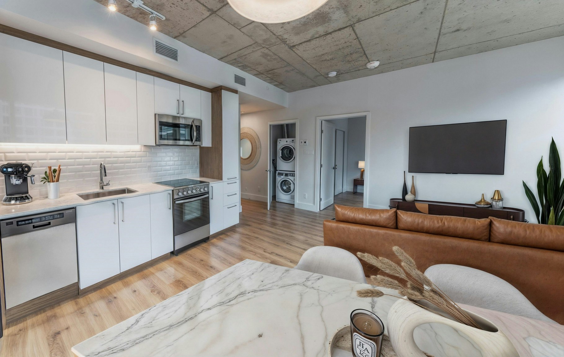 901-1090 De Bleury Rue, Montréal, QC, H2Z 0B7 - 9