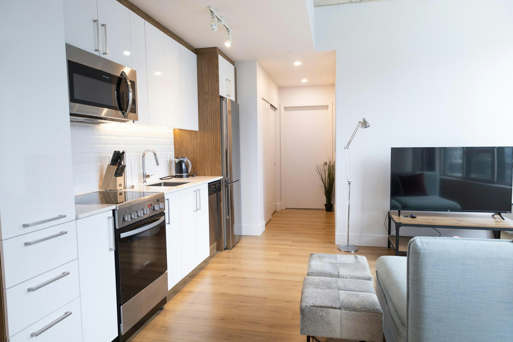 1116-1090 De Bleury Rue, Montréal, QC, H2Z 0B7 - 10