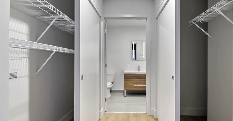 310-1090 De Bleury Rue, Montréal, QC, H2Z 0B7 - 10