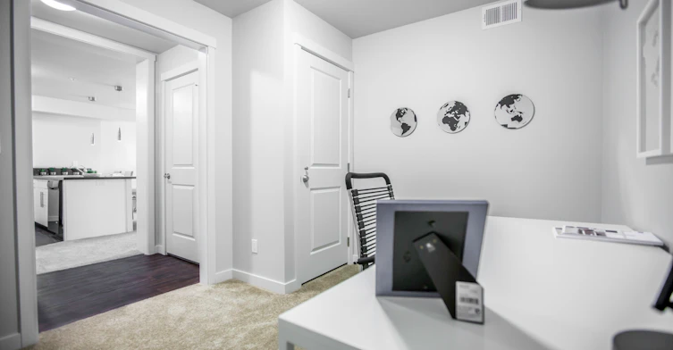 5601-421-5601 Gordon Road, Regina, SK, S4W 0E5 - 15
