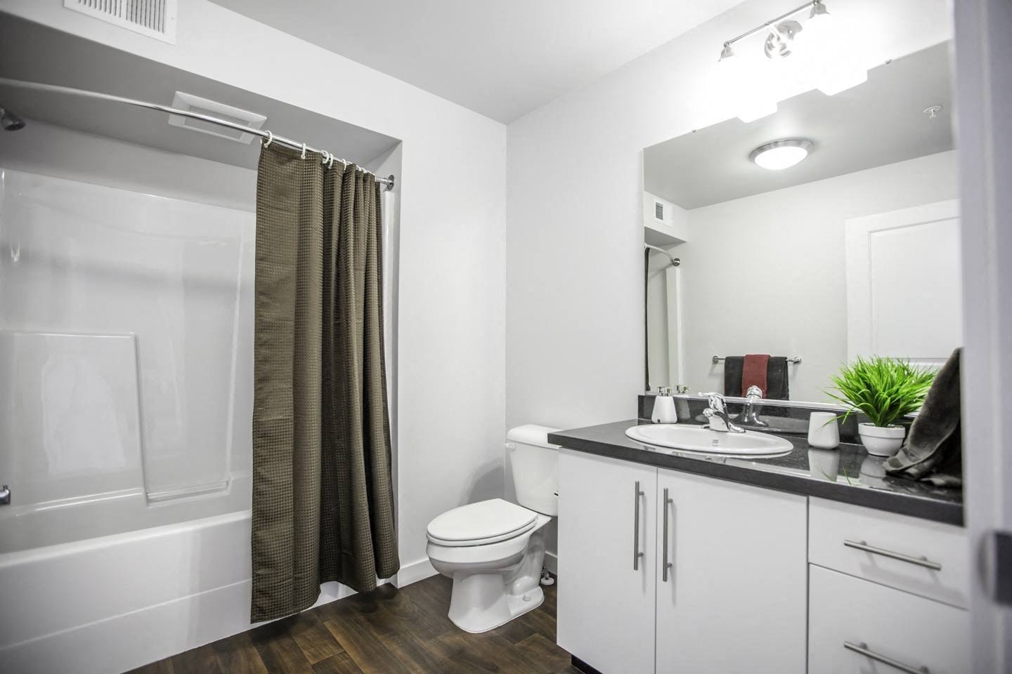 5601-421-5601 Gordon Road, Regina, SK, S4W 0E5 - 6