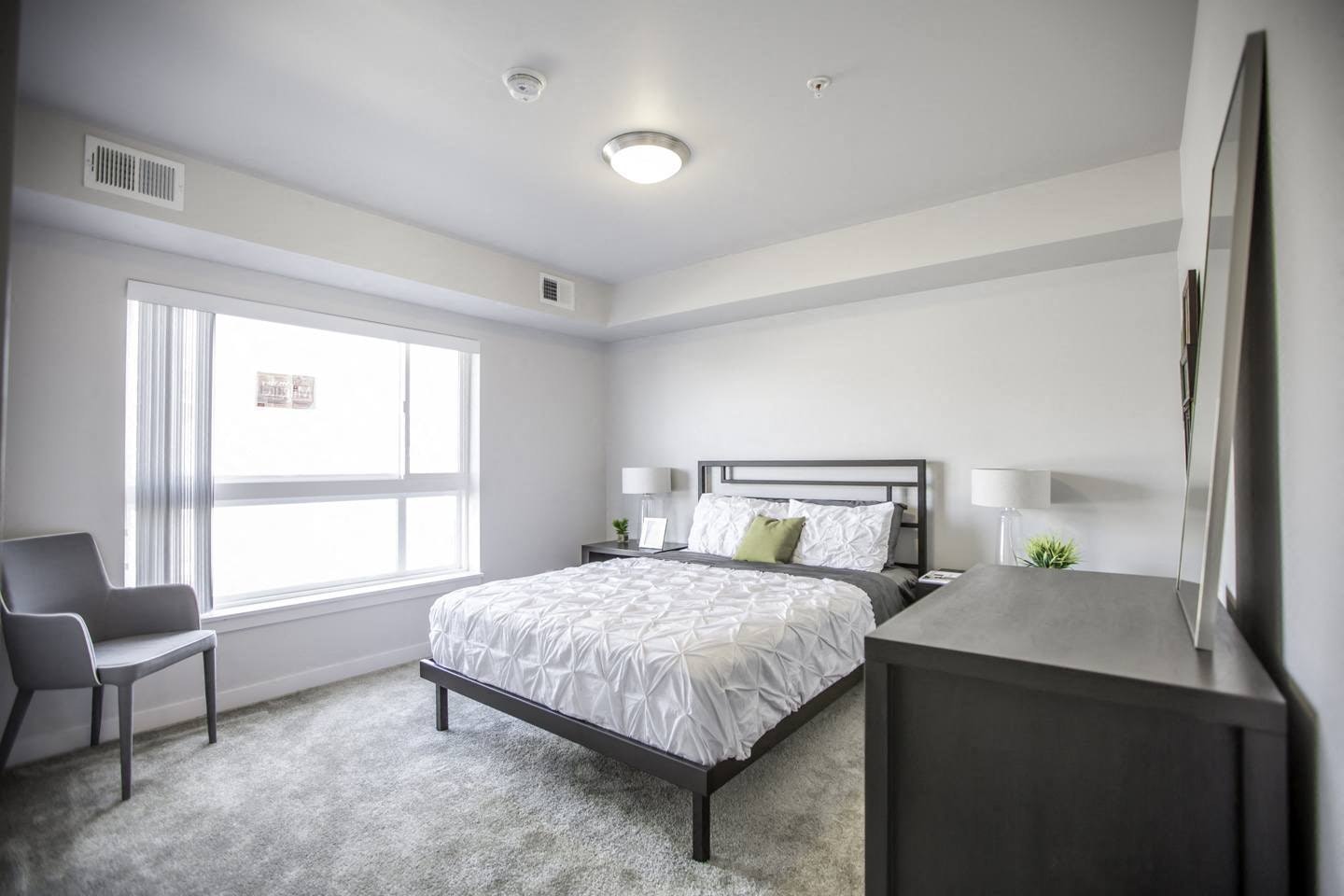 5601-421-5601 Gordon Road, Regina, SK, S4W 0E5 - 9