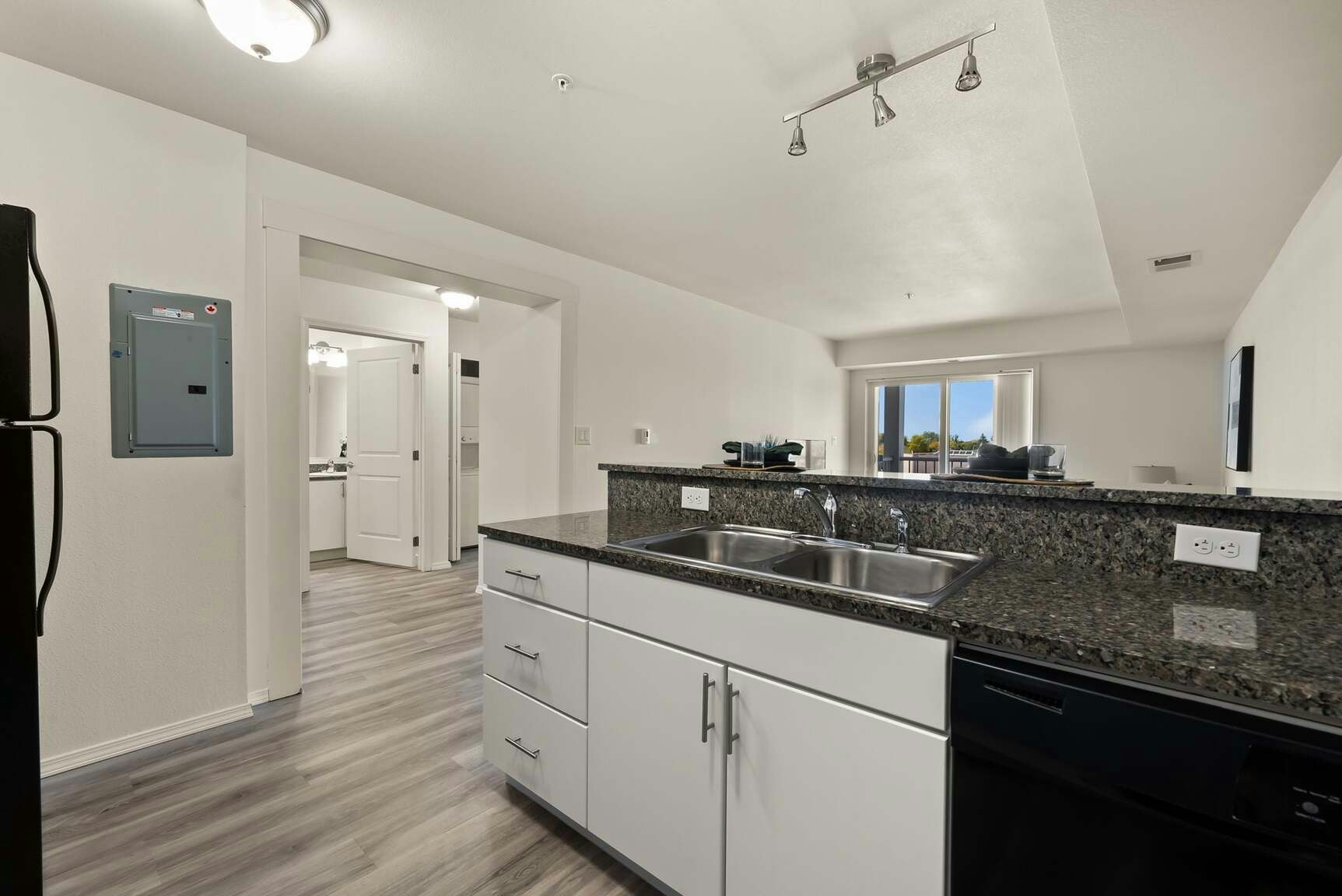 5929-304-5929 Rochdale Boulevard, Regina, SK, S4V 3M1 - 12