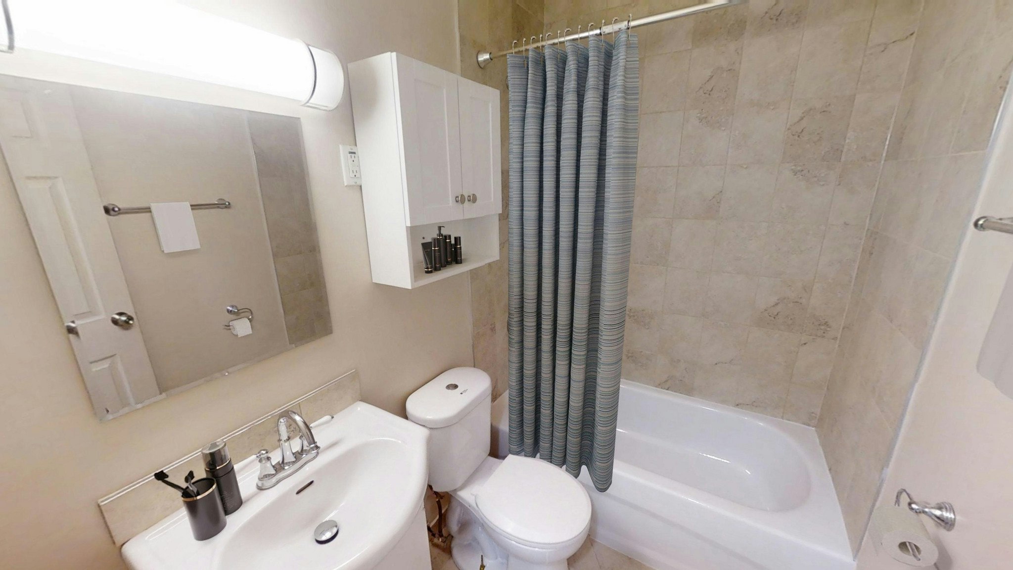 0104-1470 Williamsport Drive, Mississauga, ON, L4X 1T5 - 6