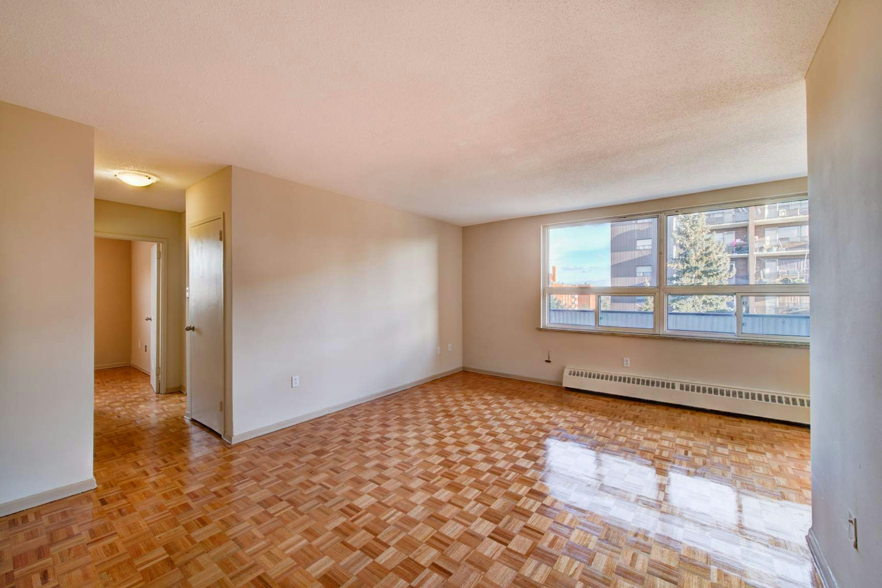 1470 Williamsport Drive, Mississauga, ON, L4X 1T5 - 7