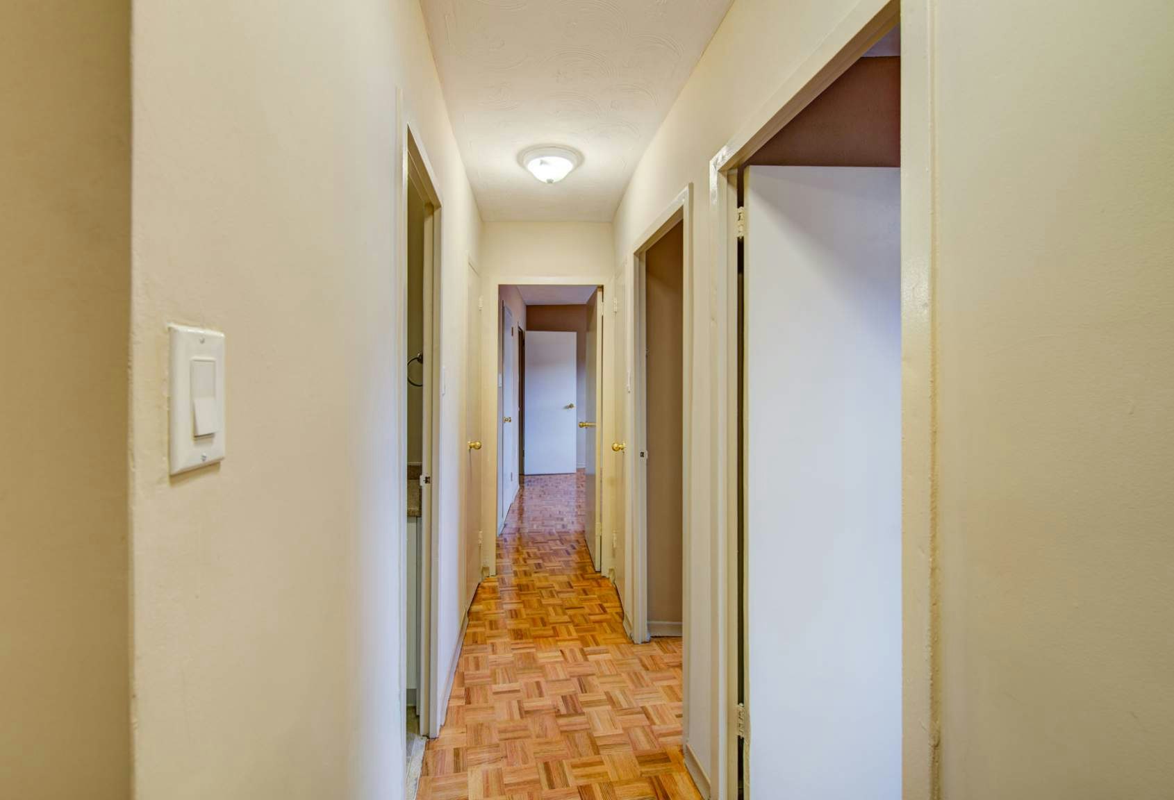 1785 Bloor Street, Mississauga, ON, L4X 1S8 - 23
