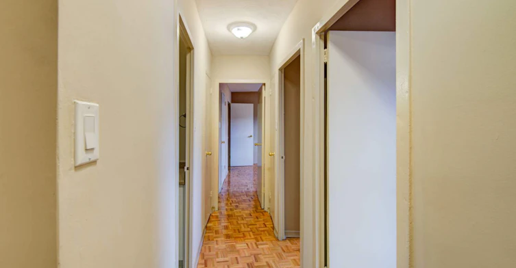 1785 Bloor Street, Mississauga, ON, L4X 1S8 - 23