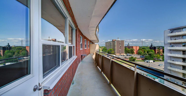 1785 Bloor Street, Mississauga, ON, L4X 1S8 - 9