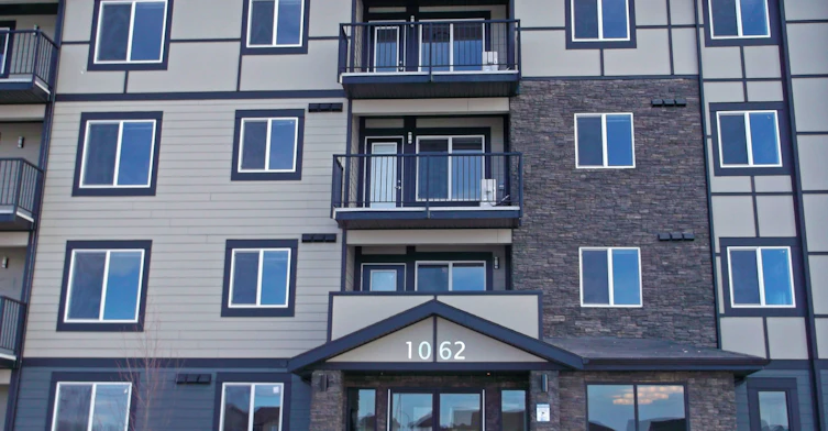 1062 Dorothy Street, Regina, SK, S4X 0N9 - 8
