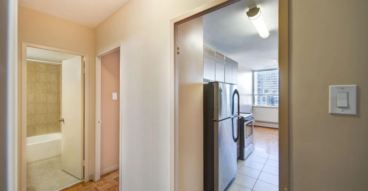 0108-44 Dunfield Avenue, Toronto, ON, M4S 2H2 - 29