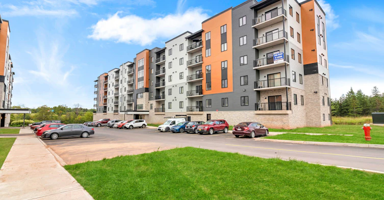 306-2251 Mountain Road, Moncton, NB, E1G 6G7