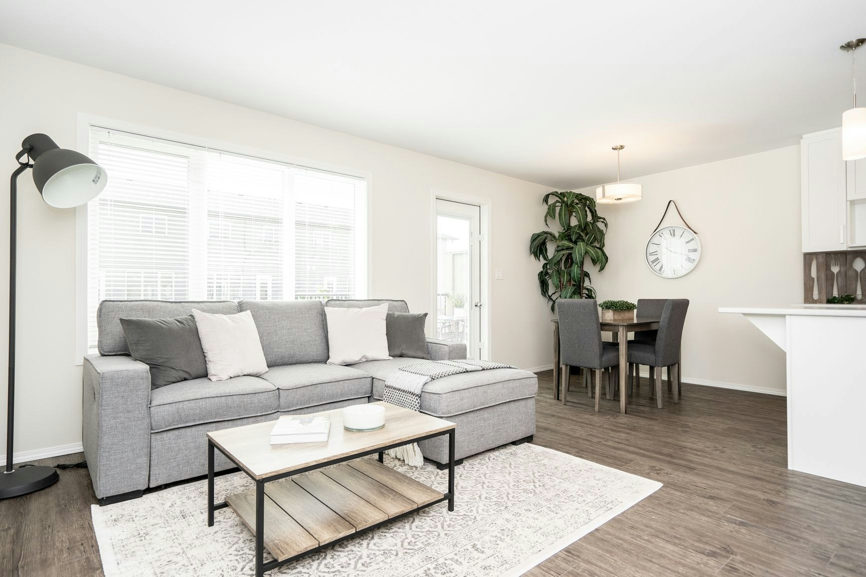 02-1650-1650 Leila Avenue, Winnipeg, MB, R2P 0G4 - 2