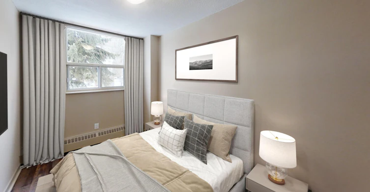 28 Elizabeth Street N, Mississauga, ON, L5G 2Z6 - 12