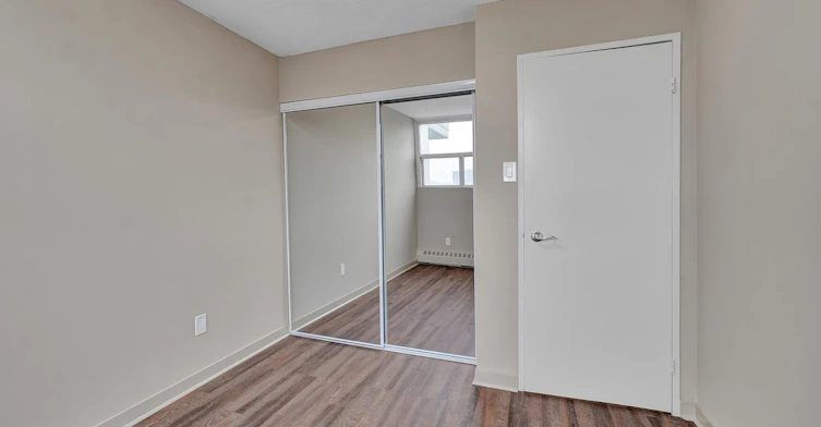 1011-121 Agnes Street, Mississauga, ON, L5B 2H4 - 25