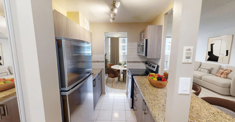 1011-121 Agnes Street, Mississauga, ON, L5B 2H4 - 3