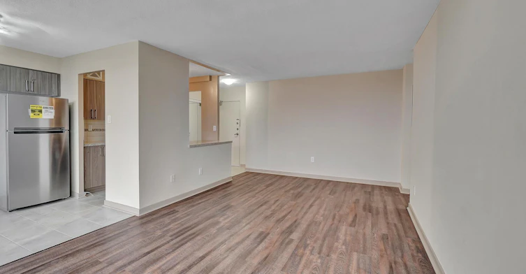 1011-121 Agnes Street, Mississauga, ON, L5B 2H4 - 12