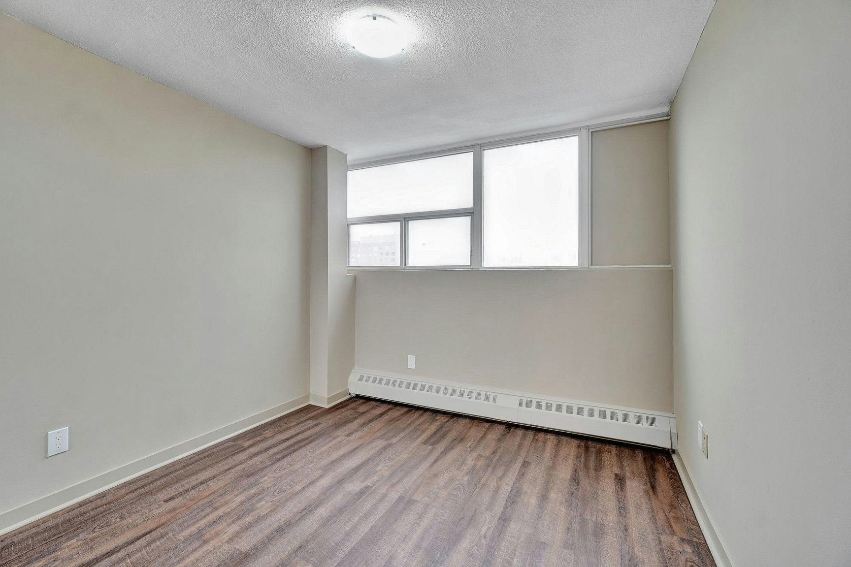 1011-121 Agnes Street, Mississauga, ON, L5B 2H4 - 21