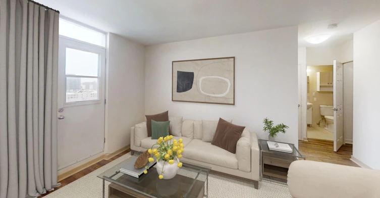 99 Agnes Street, Mississauga, ON, L5B 1J9 - 2