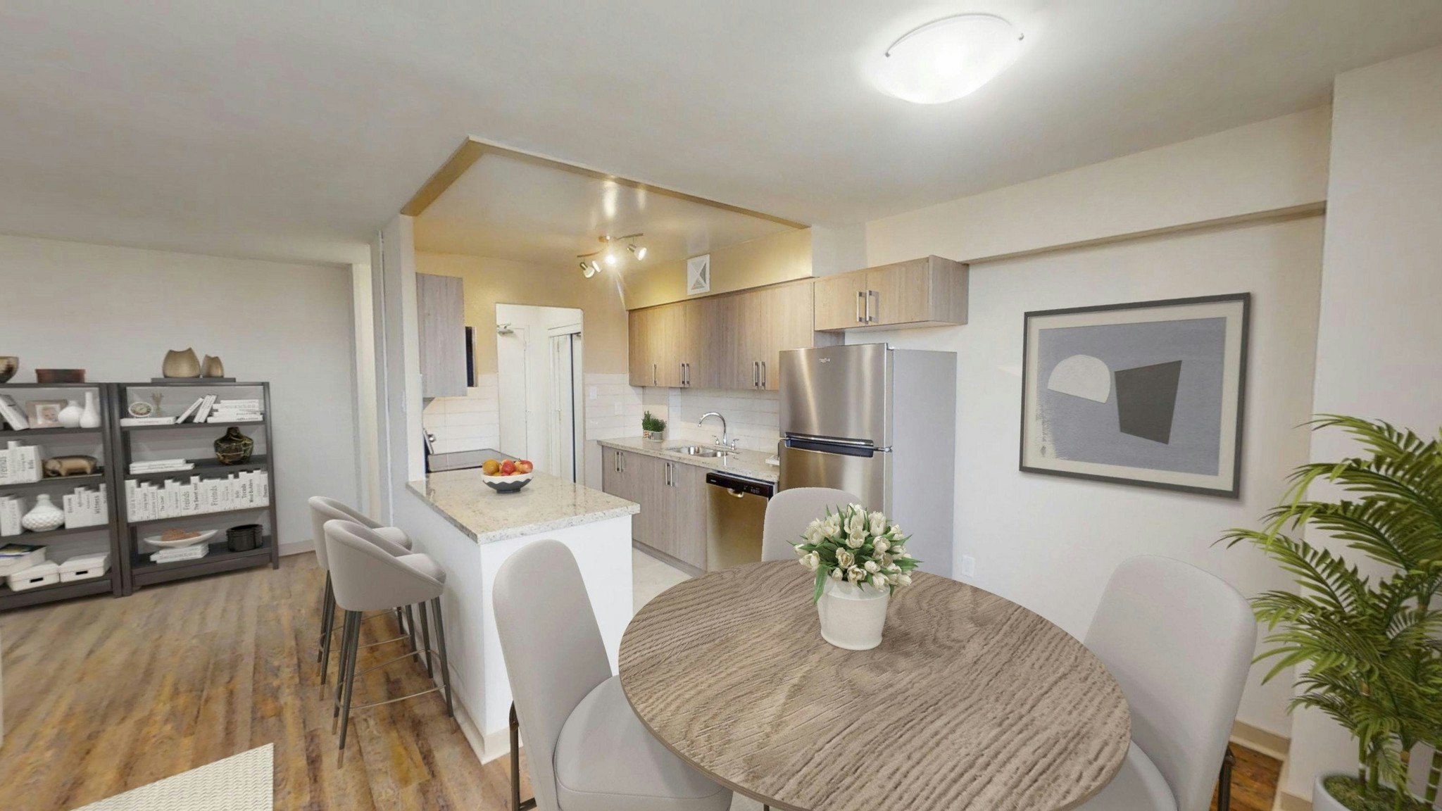 99 Agnes Street, Mississauga, ON, L5B 1J9 - 4