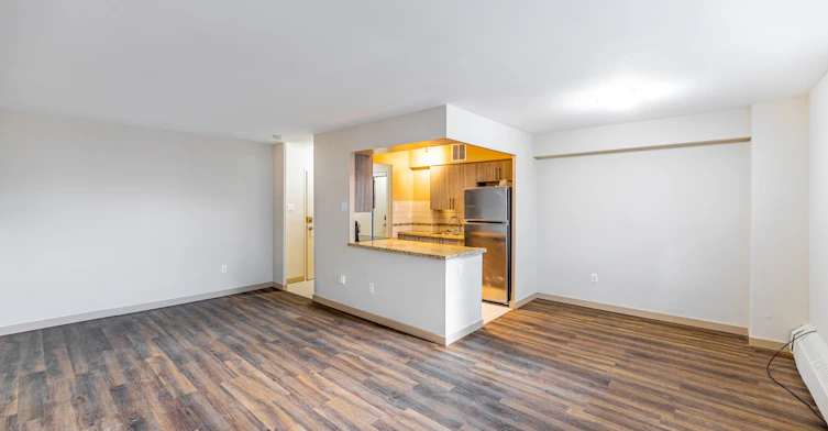 99 Agnes Street, Mississauga, ON, L5B 1J9 - 12