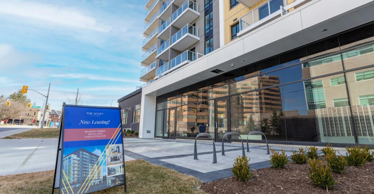 406-63 Scott, Kitchener, ON, N2H 2P9 - 10