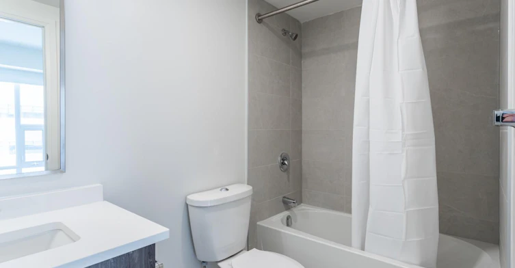 201-63 Scott, Kitchener, ON, N2H 2P9 - 25