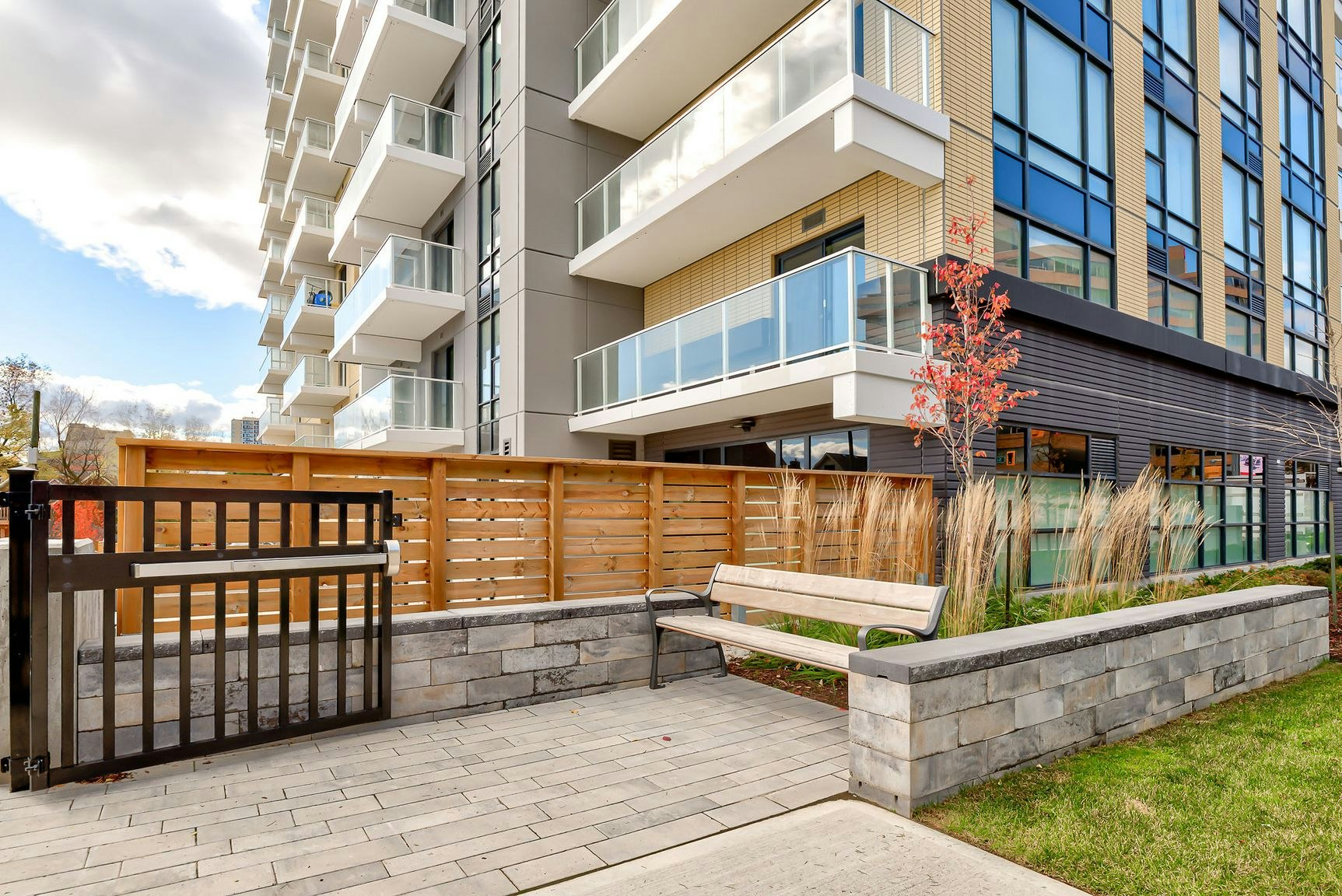 201-63 Scott, Kitchener, ON, N2H 2P9 - 35