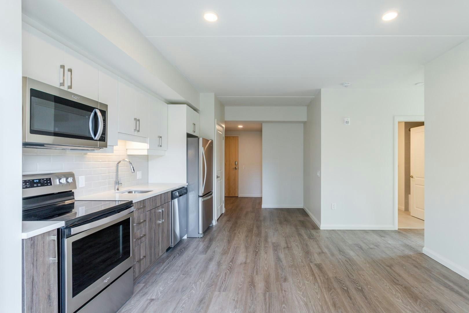 201-63 Scott, Kitchener, ON, N2H 2P9 - 10