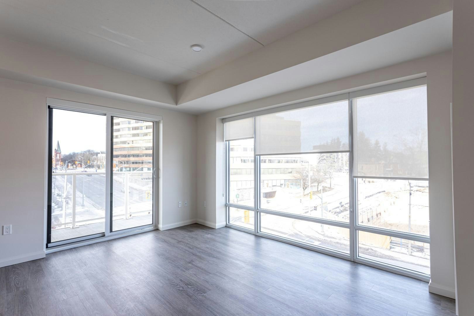 201-63 Scott, Kitchener, ON, N2H 2P9 - 23