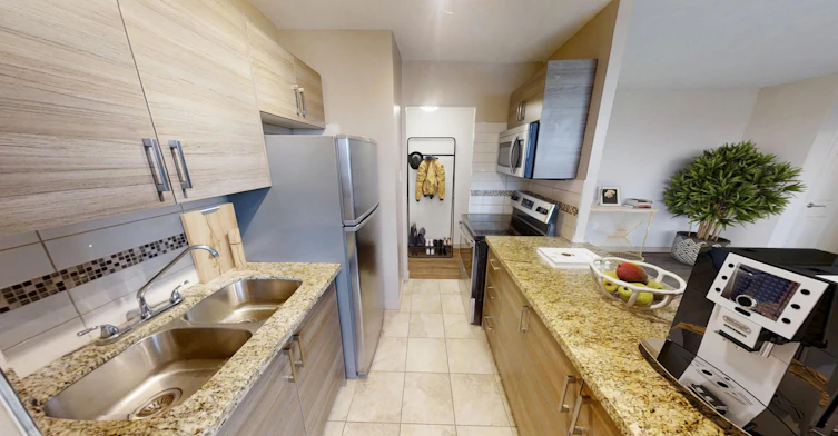 1745 Bloor Street, Mississauga, ON, L4X 1S6 - 7