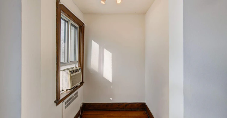 42 College View Avenue, Toronto, ON, M5P 1J5 - 8