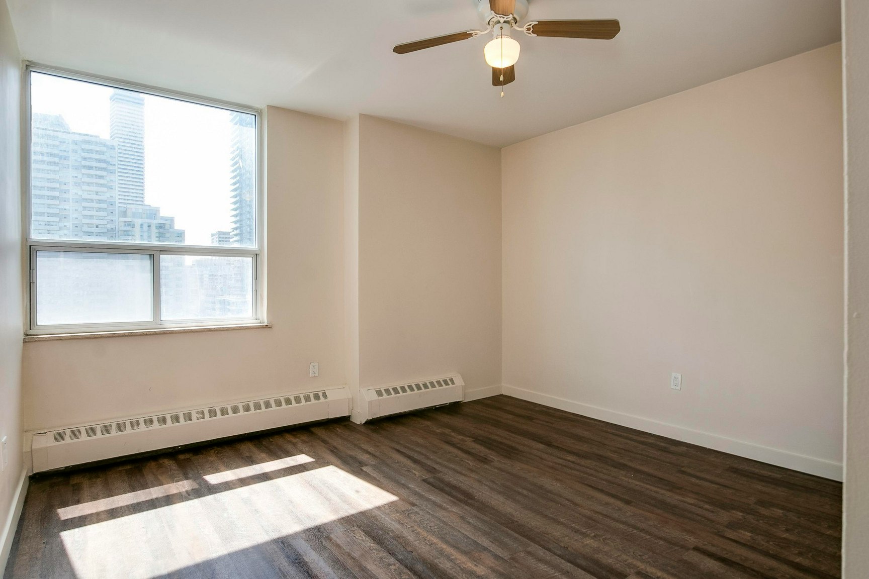 02G-95 Redpath Avenue, Toronto, ON, M4S 2K1 - 10