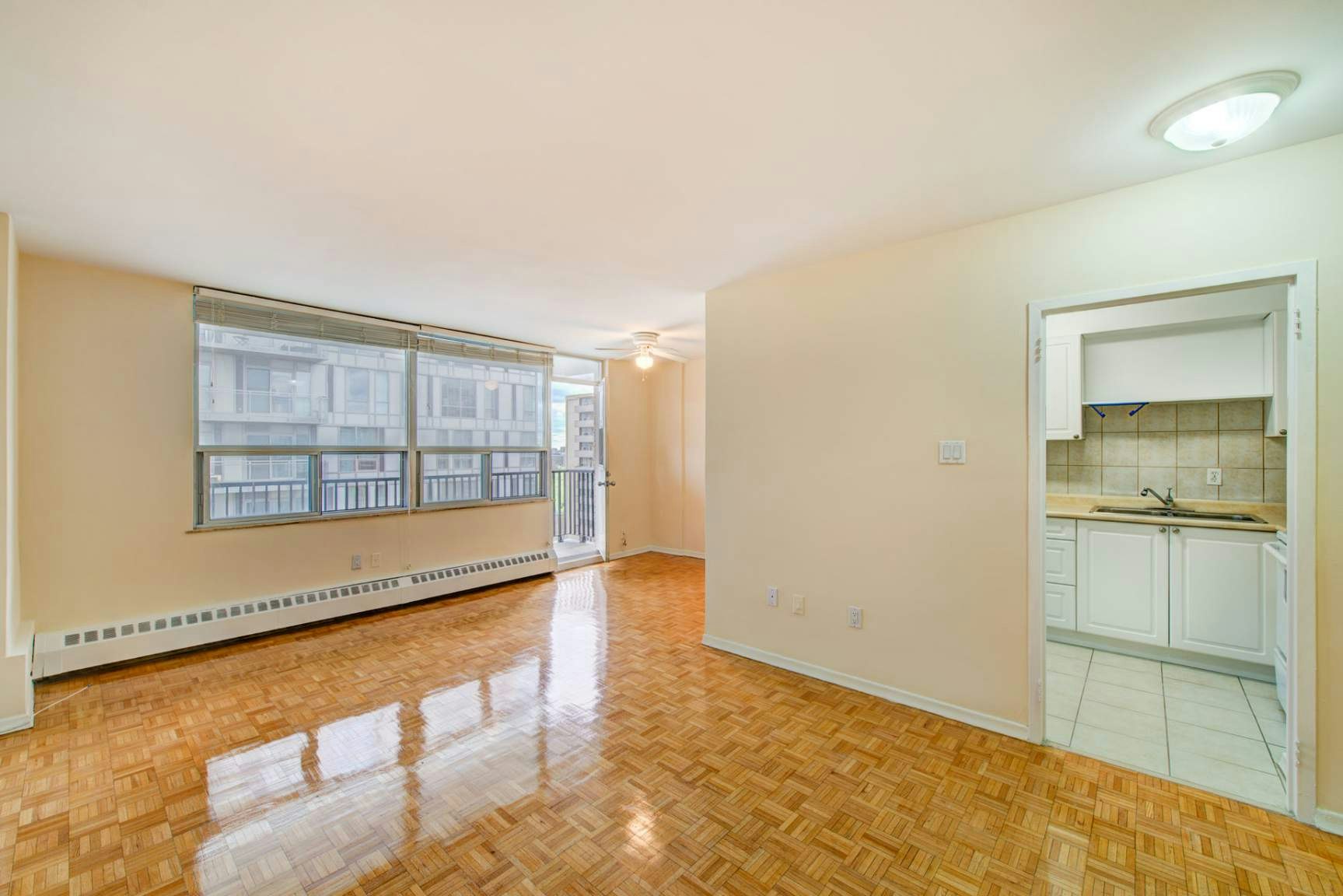 02G-95 Redpath Avenue, Toronto, ON, M4S 2K1 - 16