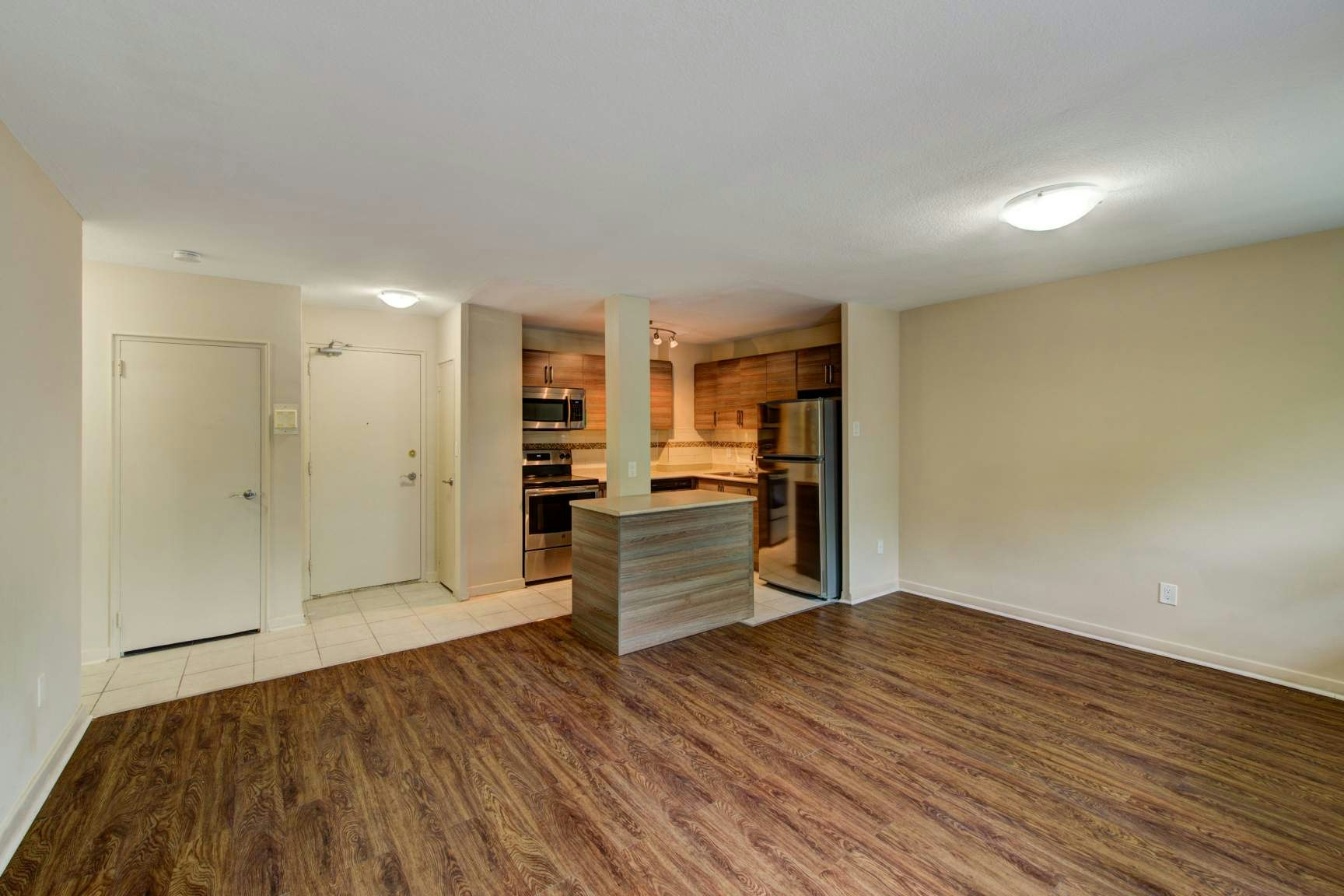 0103-31 Park Boulevard, Toronto, ON, M8W 1G5 - 9