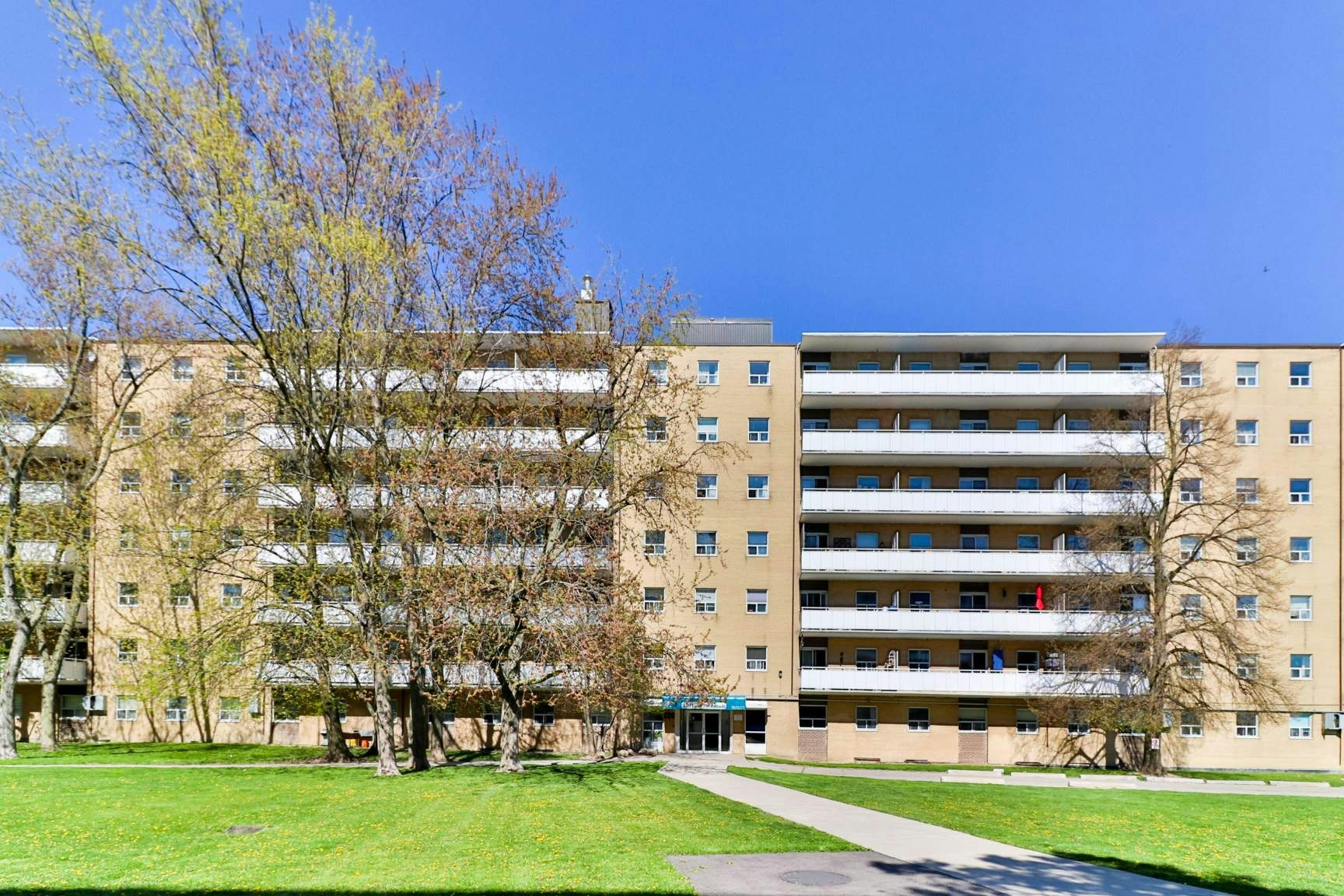 0106-220 Lake Promenade, Toronto, ON, M8W 1A9 - 10