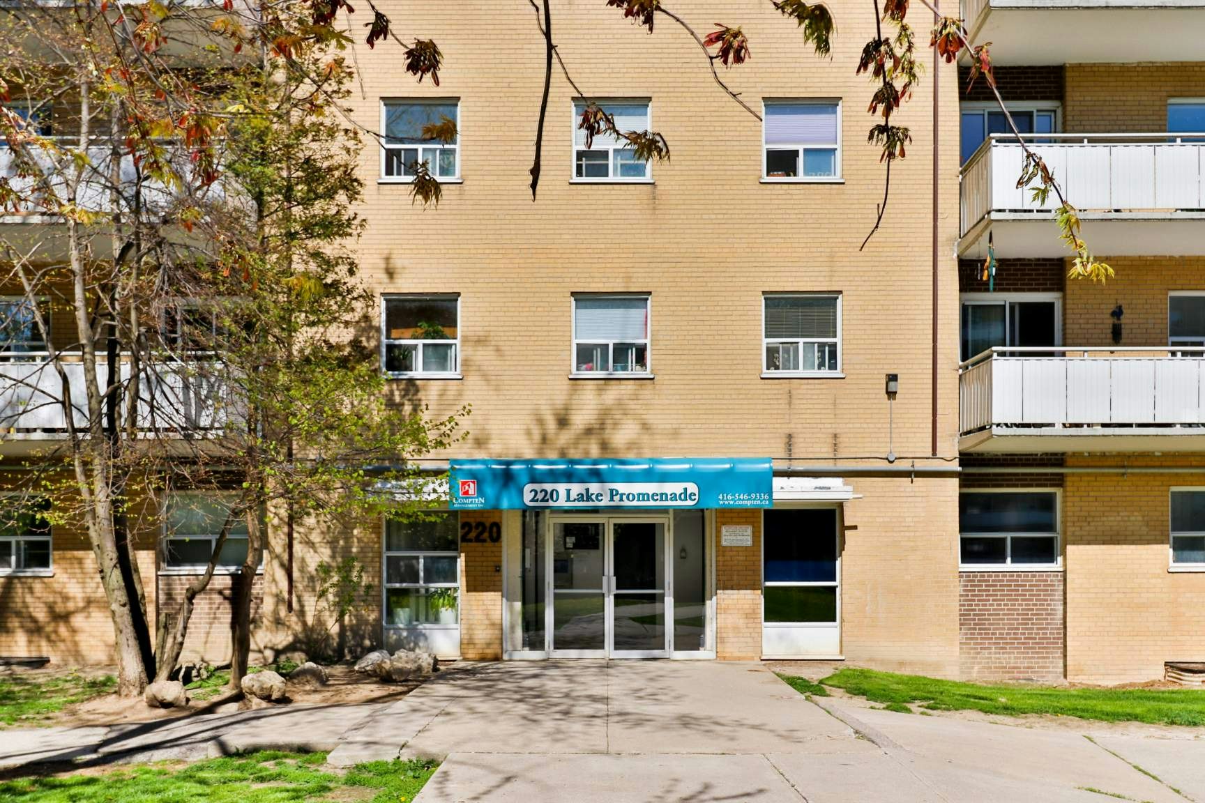 0710-220 Lake Promenade, Toronto, ON, M8W 1A9 - 11