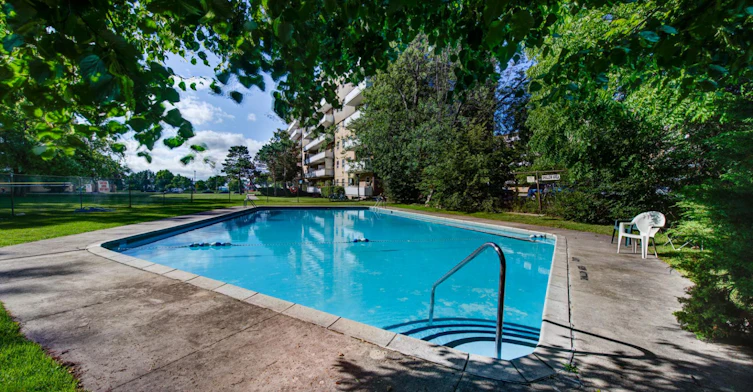 220 Lake Promenade, Toronto, ON, M8W 1A9 - 14