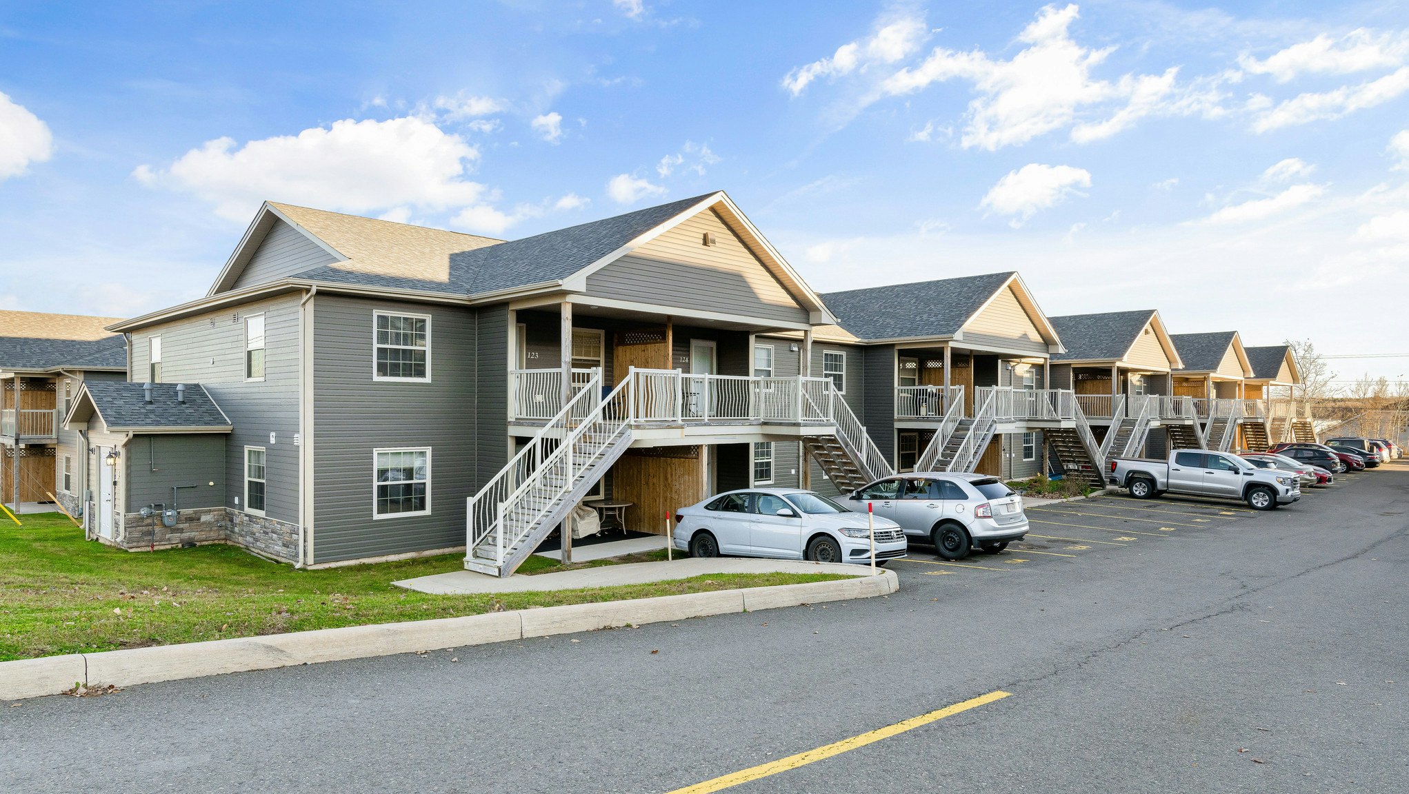 100-1037 Cleveland, Riverview, NB, E1B 5M7