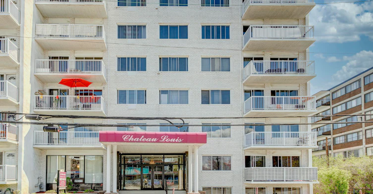 601-300 Boulevard Côte Vertu, Montréal, QC, H4N 1E1 - 7