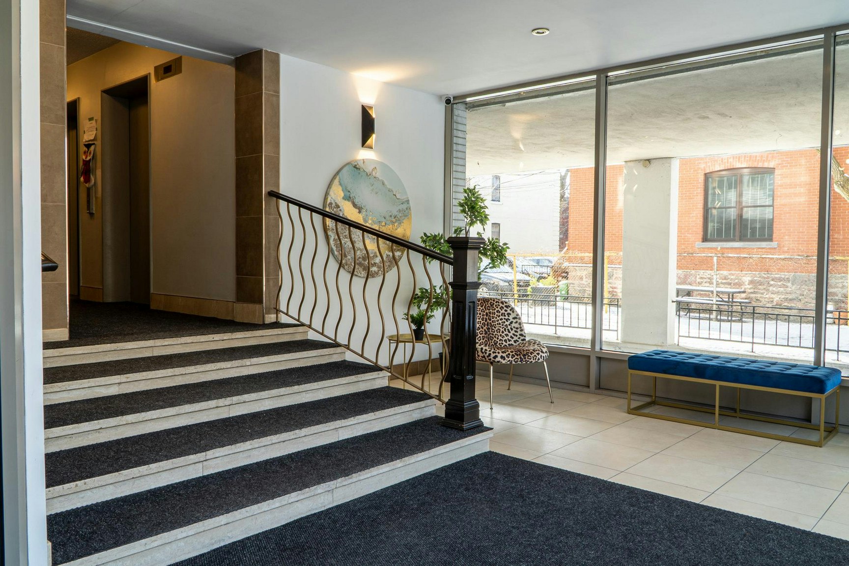 202/801-4488 Ste Catherine, Montréal, QC, H3Z 1R7