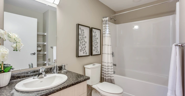 14540 1 Street Northwest, Calgary, AB, T4B 3P5 - 14