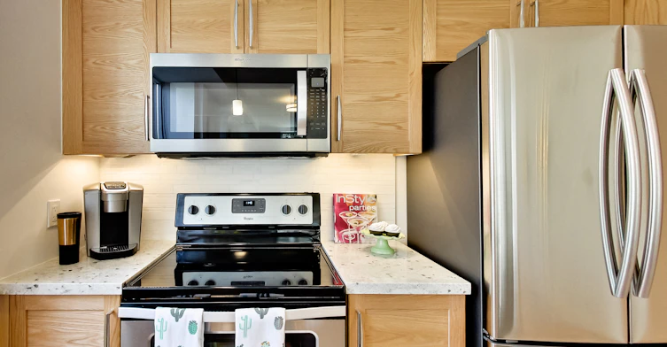 0204-42 Glen Elm Avenue, Toronto, ON, M4T 1T7 - 86
