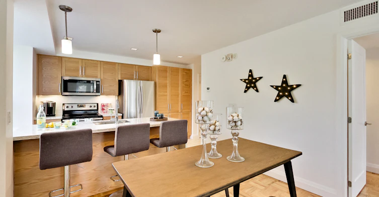 0204-42 Glen Elm Avenue, Toronto, ON, M4T 1T7 - 99
