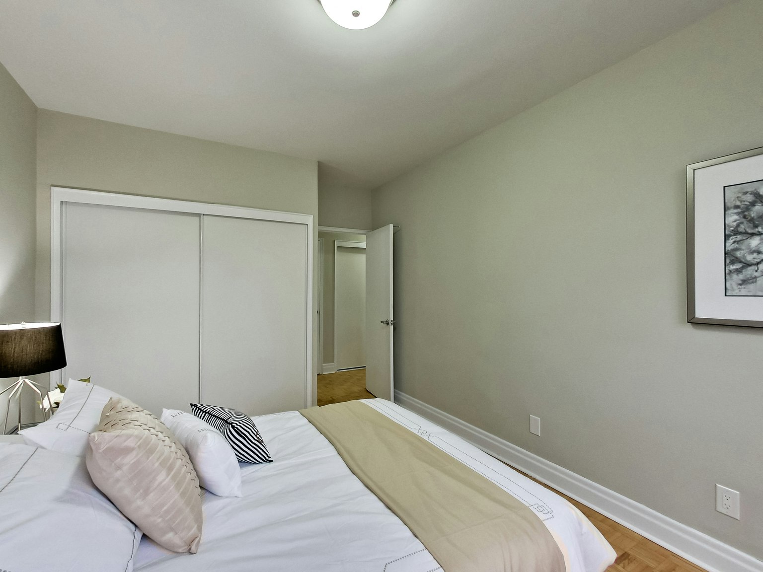 0204-42 Glen Elm Avenue, Toronto, ON, M4T 1T7 - 42