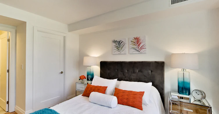 0204-42 Glen Elm Avenue, Toronto, ON, M4T 1T7 - 101