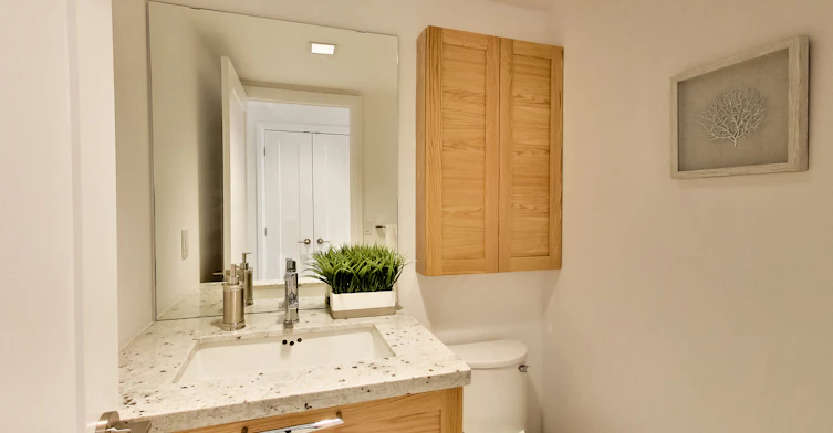 0204-42 Glen Elm Avenue, Toronto, ON, M4T 1T7 - 85